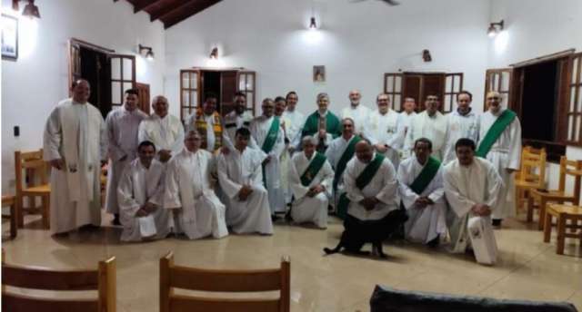 El clero de Santo Tomé, Corrientes, se reunió del 18 al 19/11 en la Casa de Retiros Santa Catalina,