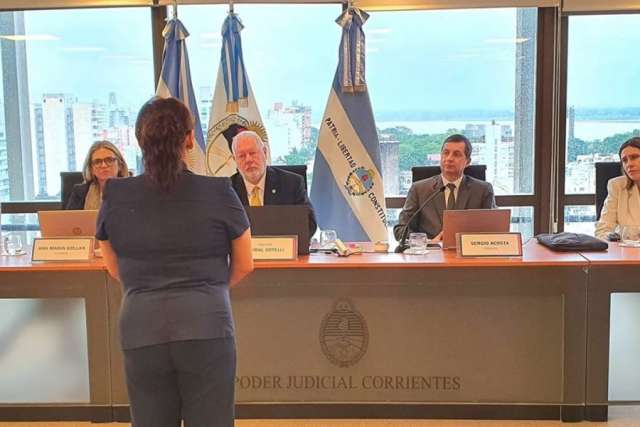 Se completaron 2 diplomaturas sobre comunicación efectiva y desarrollo de carrera profesional