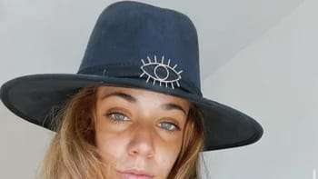 Una joven argentina llamada Belén Canteros se encuentra enferma en México y necesita regresar