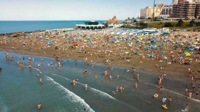 Según el Servicio Meteorológico Nacional, el verano en Argentina será muy caluroso