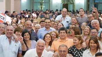 El gobernador de Corrientes, Gustavo Valdés, encabezó una reunión para promocionar su lista