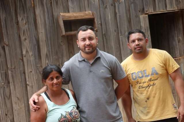 La Municipalidad de Santo Tomé, sigue apoyando a las familias más necesitadas