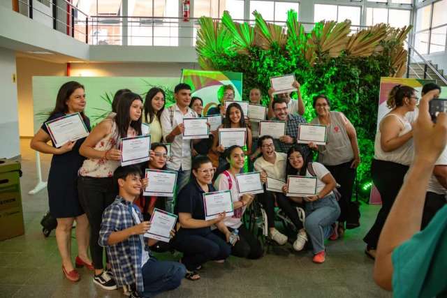 Se entregaron certificados a los nuevos egresados de los cursos de la Oficina de Empleo