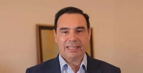 El gobernador de Corrientes, Gustavo Valdés, deseó una feliz Navidad a los correntinos