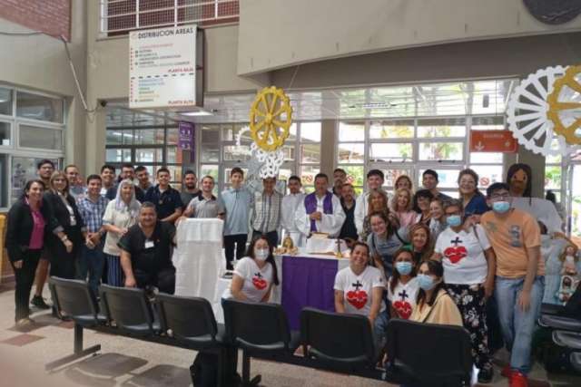 Seminaristas de la arquidiócesis de Corrientes realizaron una misión vocacional