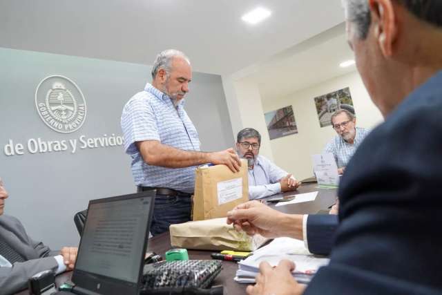El Gobierno de Corrientes licitó la construcción de dos nuevos cuarteles de Bomberos Forestales