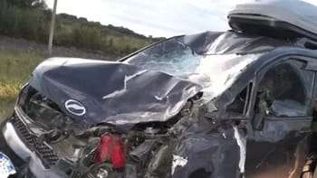 Una familia paraguaya sufrió un accidente vial en la Ruta Nacional Nº 12,