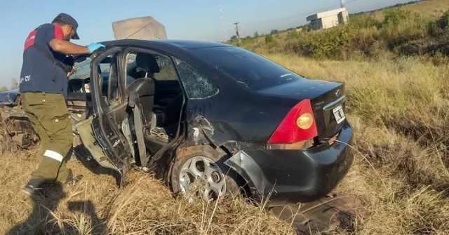 Siniestro Vial entre un camión y un automóvil en cercanías de Itatí