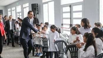 Según el gobierno de Corrientes, la provincia se encuentra entre las 8 jurisdicciones con mejor salario docente del país