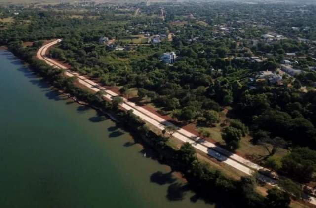 El intendente de Santo Tomé, Augusto Suaid, anunció que el Paseo Costero estará listo para su inauguración en abril o mayo