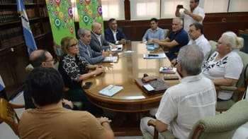 El gobierno de la provincia de Corrientes y los gremios docentes se reunirán el próximo miércoles para buscar un acuerdo