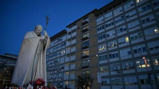 Las condiciones del Papa Francisco siguen siendo críticas