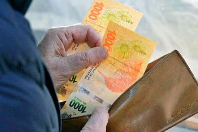 Se espera que el gobierno de Corrientes anuncie esta semana un aumento salarial para los empleados públicos,