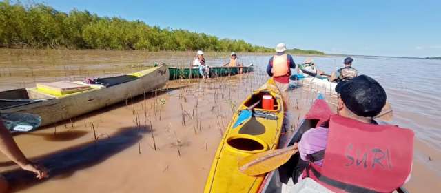 Un grupo de organizaciones sociales y de Chaco y Corrientes organizará una "remada por el Río Paraná"