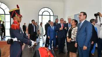 El gobernador de Corrientes, Valdés, hizo un llamado a luchar por un país más justo y equilibrado