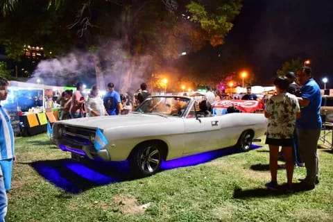 Proponen ferias, exposición de autos y recorridos guiados para este fin de semana