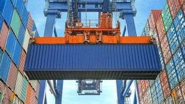 Las importaciones en Argentina aumentaron un 42% interanual en febrero,