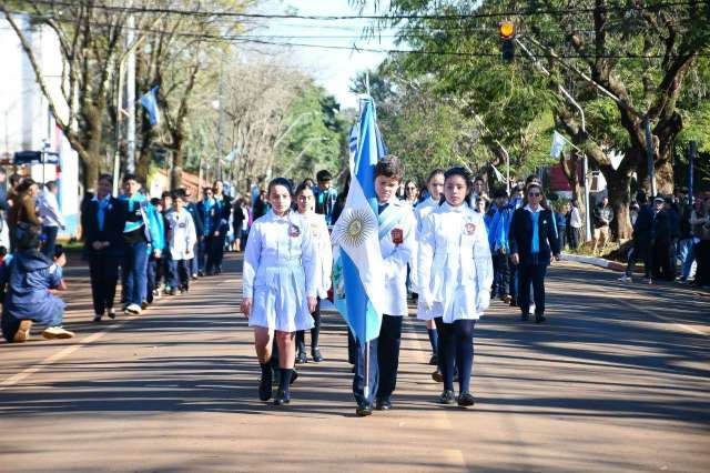 En Virasoro, se realizó un acto conmemorativo por el 209° aniversario de la Declaración de la Independencia