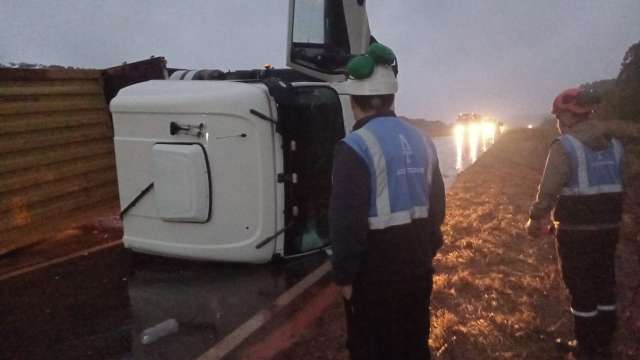 Despisto camion que salia de Acontimber antes de Caabi Poi