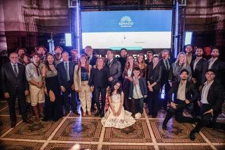El Senado de la Nación otorgó reconocimiento al Teatro Oficial Juan de Vera