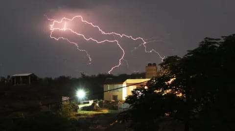 Alerta amarilla por lluvias y tormentas para Corrientes
