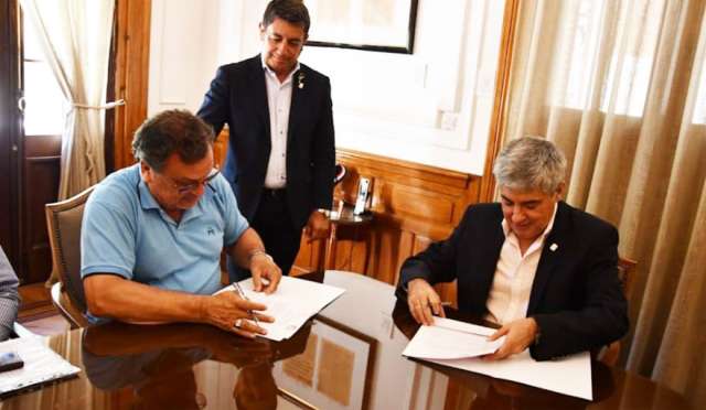 La ACDP firmó un convenio con la UNNE para fortalecer la formación docente