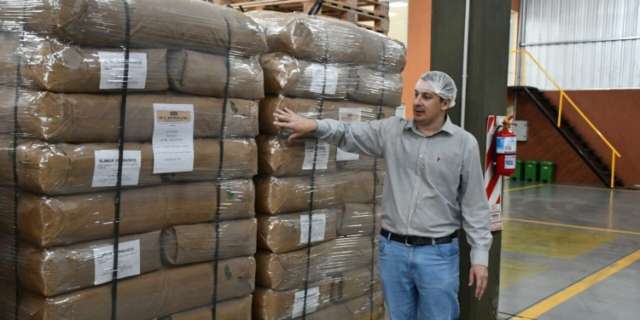 Yerba mate “libre de humo” y té negro para el imperio del té verde: