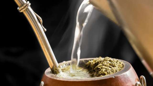 Una forma ideal de cebar mate para evitar que se lave rápido