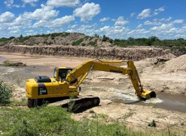 Se intensifica el plan de drenaje en barrios capitalinos para mitigar efectos de lluvias