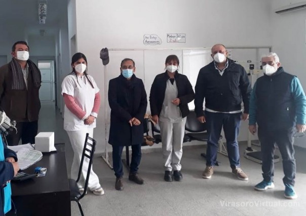 Cardozo verificó las refacciones en el hospital de Esquina y en Yatay Tí Calle