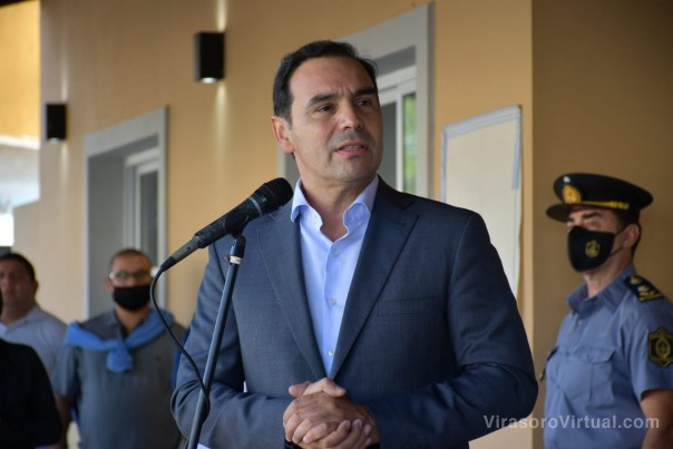 Valdés inauguró el nuevo edificio de la Comisaría de Concepción y destacó la profesionalización de la Policía