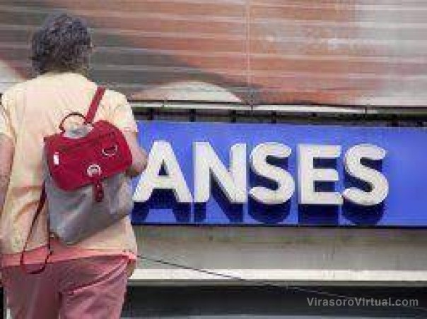 Jubilados ANSES: cómo acceder a $240.000 en 2023