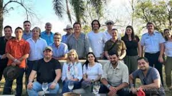 La vicepresidenta de Uruguay recorrió el Iberá en busca de un modelo de eco parque