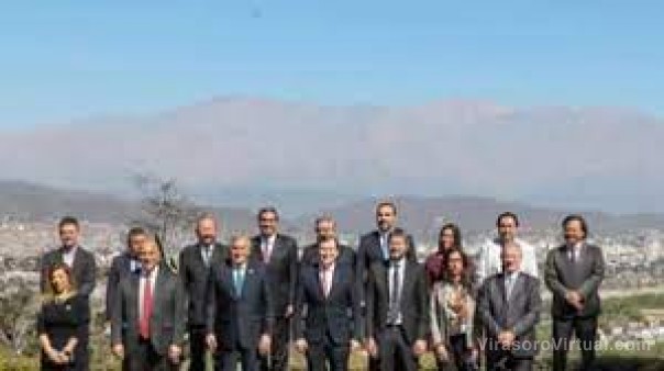 Preocupados por los recortes, los gobernadores del Norte pidieron equidad de tarifas y subsidios