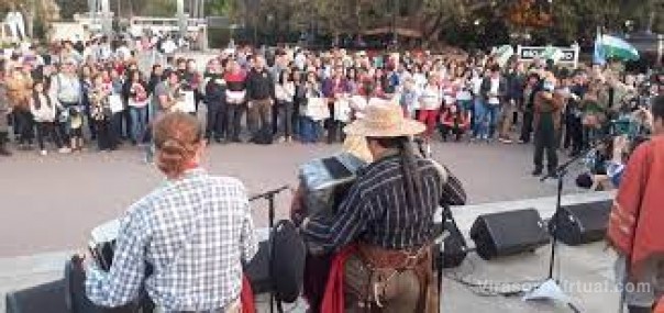 Corrientes presentó su Fiesta Nacional del Chamamé en La Rural de Palermo