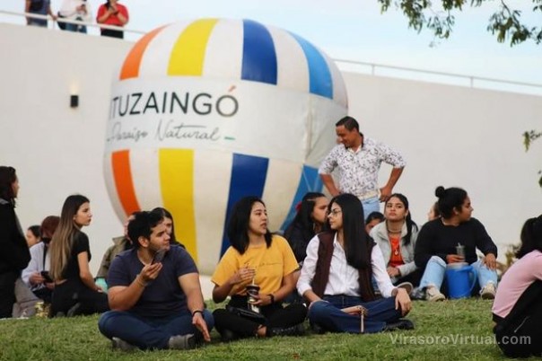 En el Paseo de los Pioneros de nuestra ciudad se llevó adelanté la primer edición del ItuSunset,
