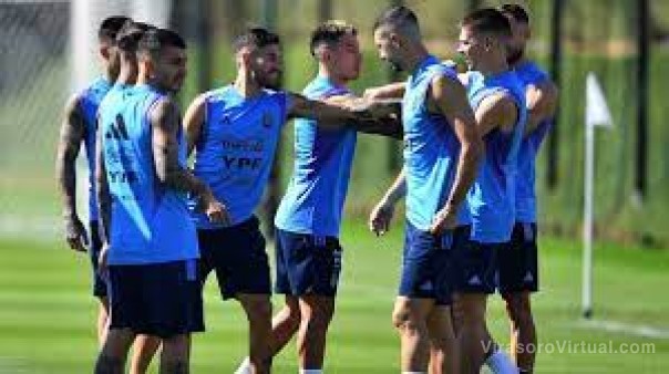 Argentina volvió a la práctica y Scaloni analiza varios cambios