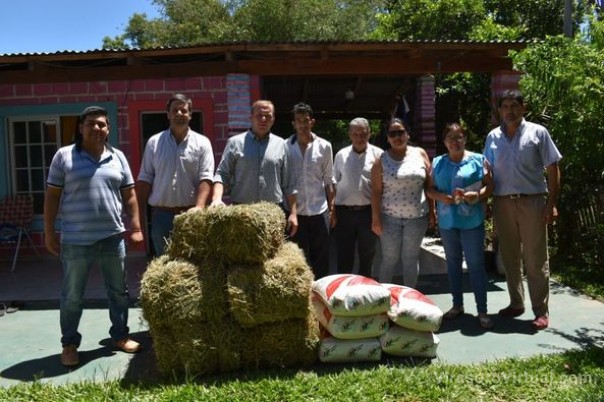 Junto a productores de la zona
