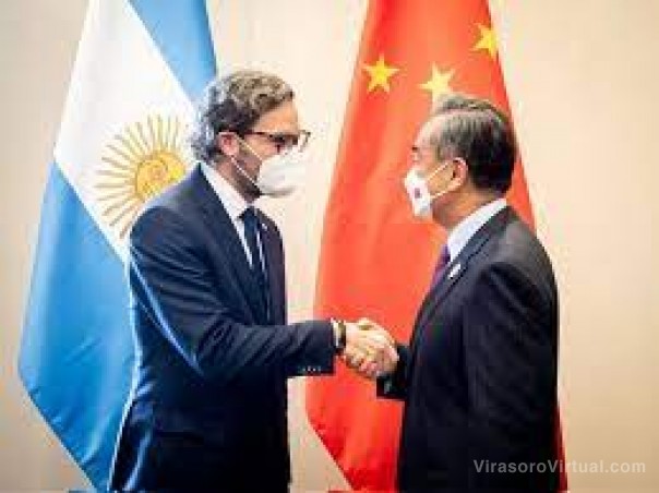 China confirmó que le dará su respaldo a la Argentina para ingresar a los Brics
