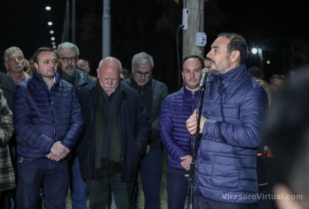 Valdés inauguró iluminación en la RN 12 y llamó a “compartir esfuerzos” por la seguridad vial y el desarrollo rural