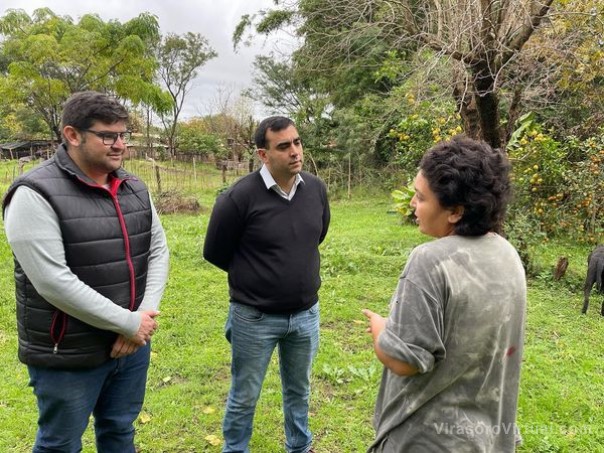 Con el equipo visitamos a Celia, una vecina del barrio Centenario a quien conocimos antes de entrar al municipio.