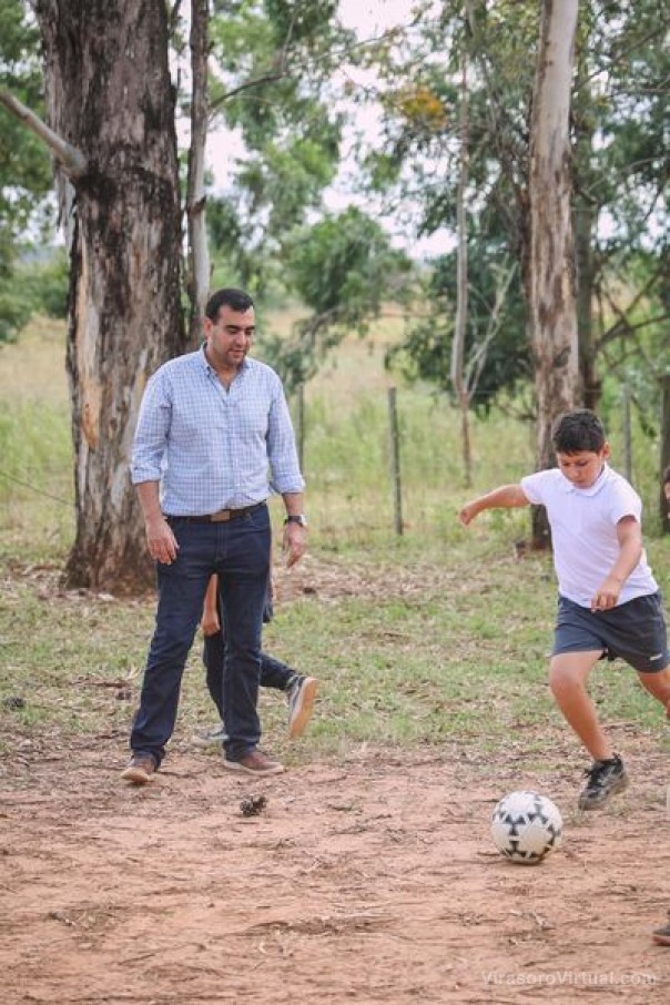 ¡Visitaron la Escuela n° 297 “Yapeyú”, que se encuentra en Paraje Los Bretes!