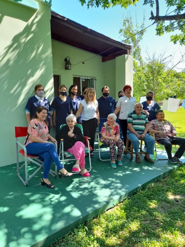 Desarrollo Social entregó recursos a hogares de adultos mayores de Loreto y San Luis del Palmar