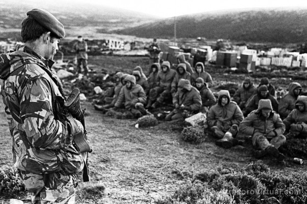 La guerra de Malvinas es uno de los aspectos que requiere mayores abordajes dentro de la historia reciente