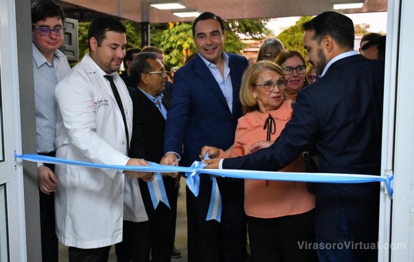 Valdés inauguró en Ituzaingó la sala de Shockroom del hospital Billinghurts y una sala de atención de la salud