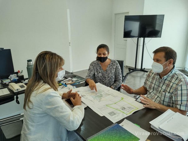 Analizaron el avance de las obras del Parque Industrial de Ituzaingó