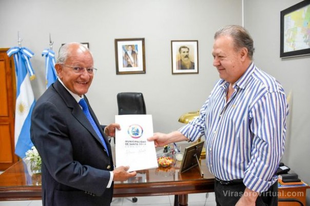 Recibieron en Santo Tomé al Dr. Abel Albino, fundador de CONIN