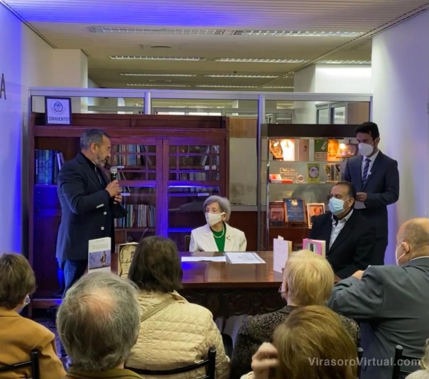 Se inauguró la biblioteca "Marta de París" en Buenos Aires