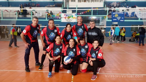 Equipo de newcom "los Unicos" que representa a Virasoro
