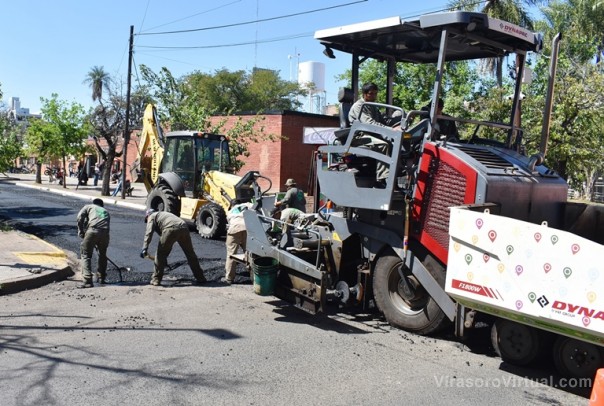 La Provincia comenzó el recapado de la calle Rivadavia de Córdoba a Chaco